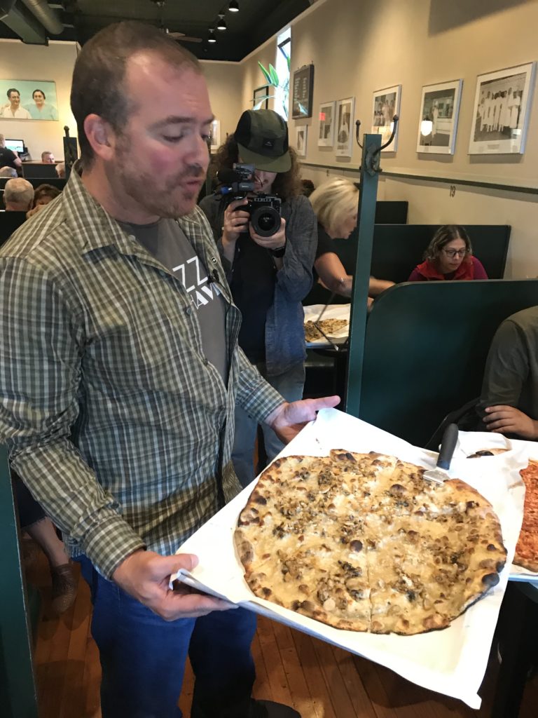 The Iconic Pizzas of New Haven » Pizza City USA